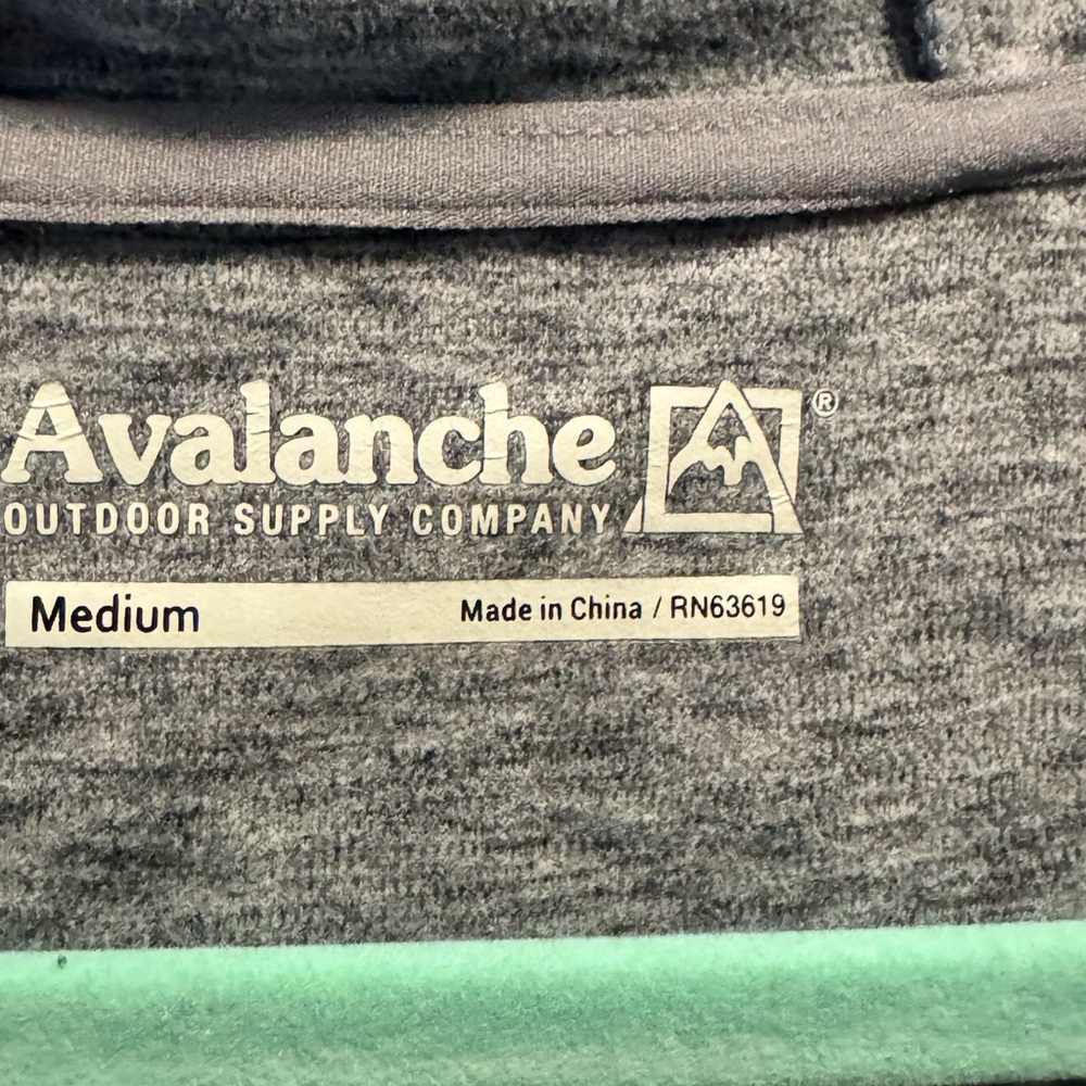 Avalanche Heather Gray Fleece-Lined Hoodie - Picture 3 of 3